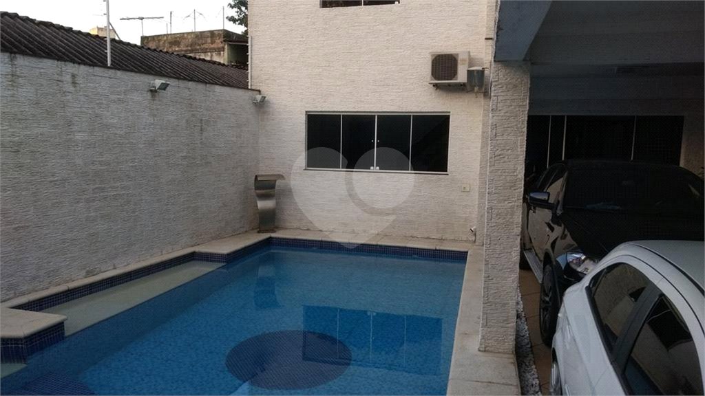 Casa à venda com 4 quartos, sendo 1 suíte, em Sacomã, São Paulo, SP