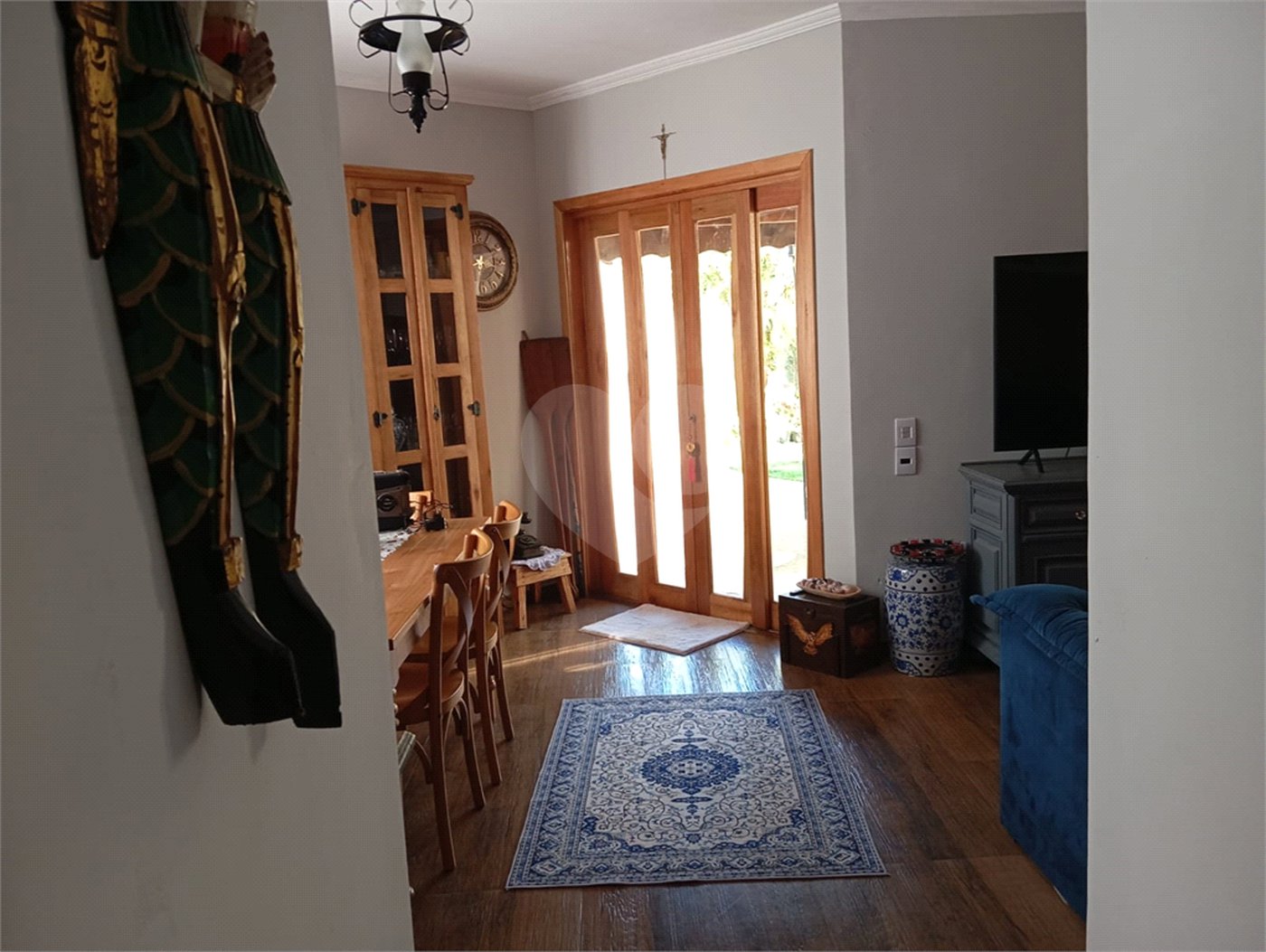 Casa à venda com 4 quartos, sendo 2 suítes,  em Guaxinduva, Atibaia, SP