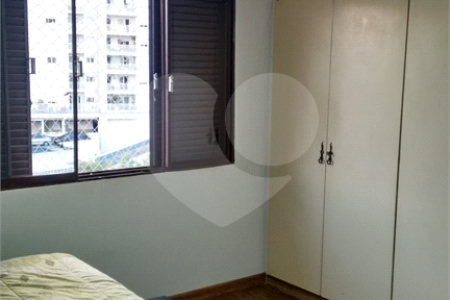 Sobrado à venda com 3 quartos, sendo 1 suíte,  em Jardim das Vertentes, São Paulo, SP