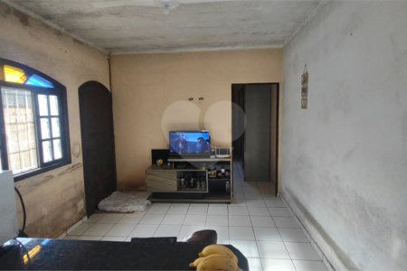 Casa à venda com 2 quartos em Suarão, Itanhaém, SP