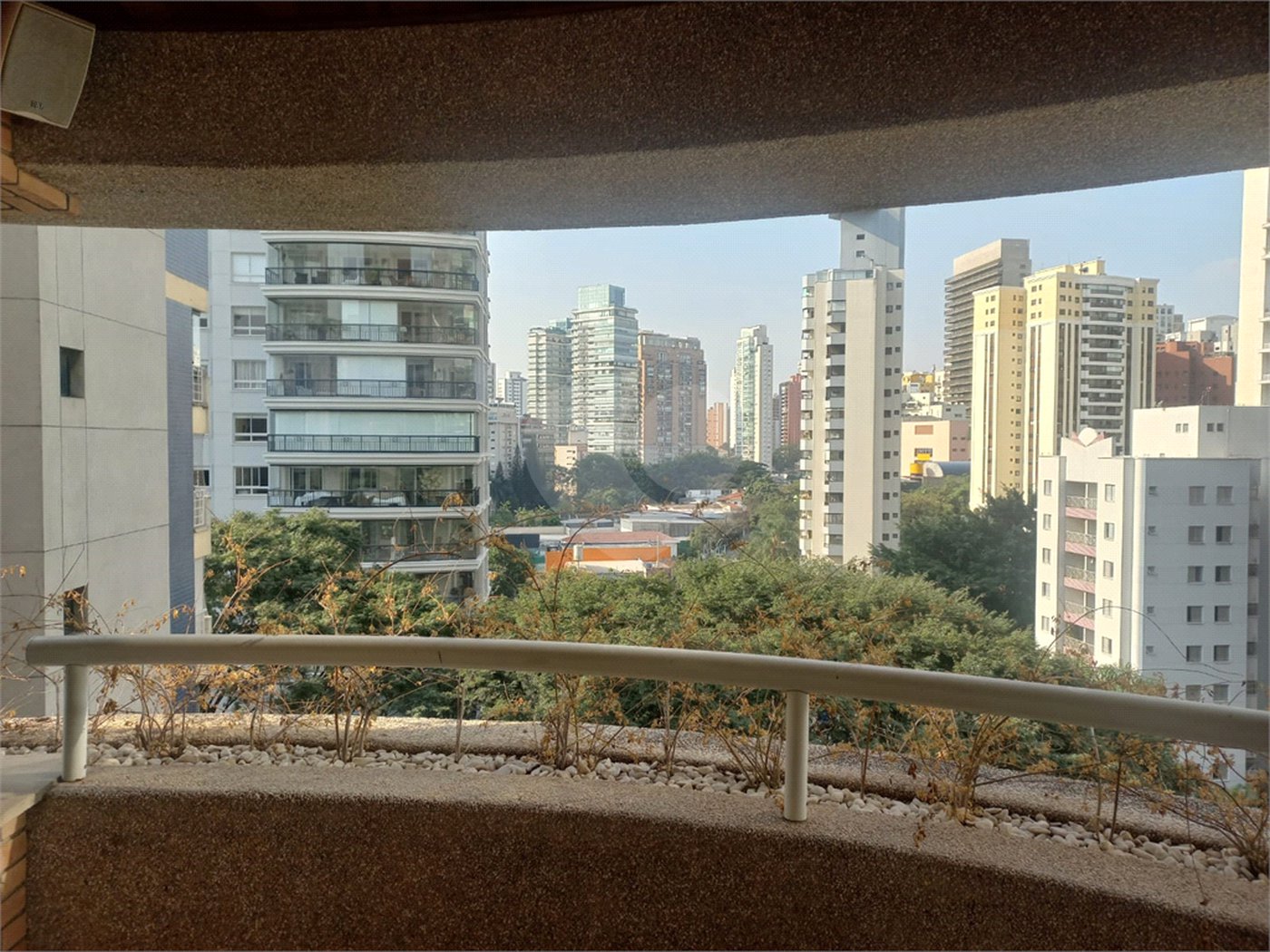 Apartamento à venda com 4 quartos, sendo 2 suítes, em Vila Uberabinha, São Paulo, SP