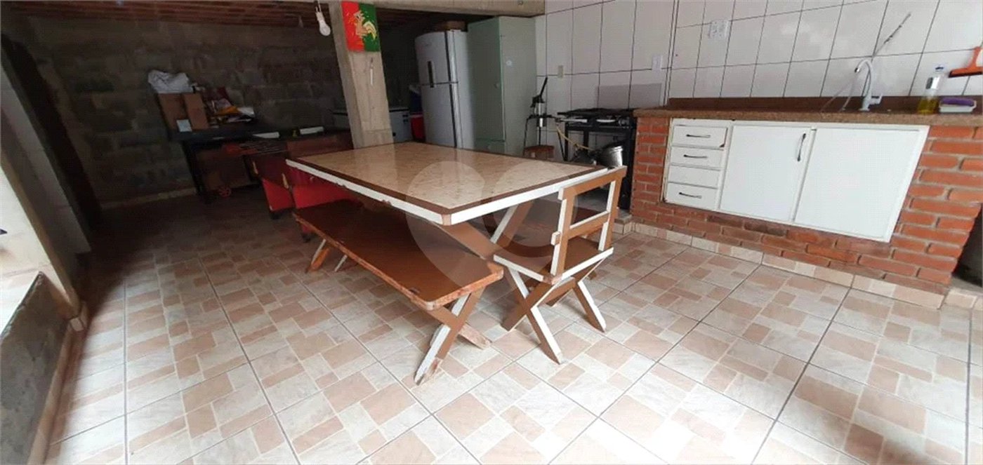 Sobrado à venda com 3 quartos, sendo 1 suíte, em Horto Florestal, São Paulo, SP