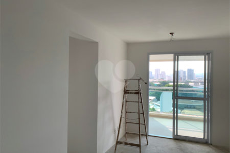 Apartamento à venda com 2 quartos, sendo 1 suíte, em Barra Funda, São Paulo, SP