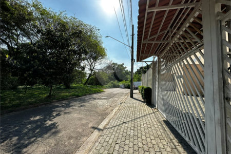 Casa em condomínio à venda com 3 quartos, sendo 1 suíte,  em Jardim Caboré, São Paulo, SP