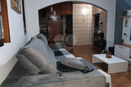 Casa Térrea à venda com 3 suítes em Vila Mazzei, São Paulo, SP