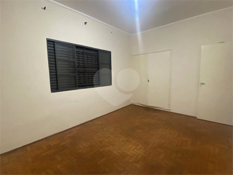 Casa à venda com 3 quartos, sendo 1 suíte, no Centro, Araraquara, SP