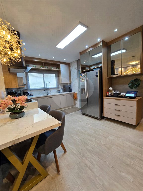 Apartamento à venda com 2 suítes em Canto do Forte, Praia Grande, SP
