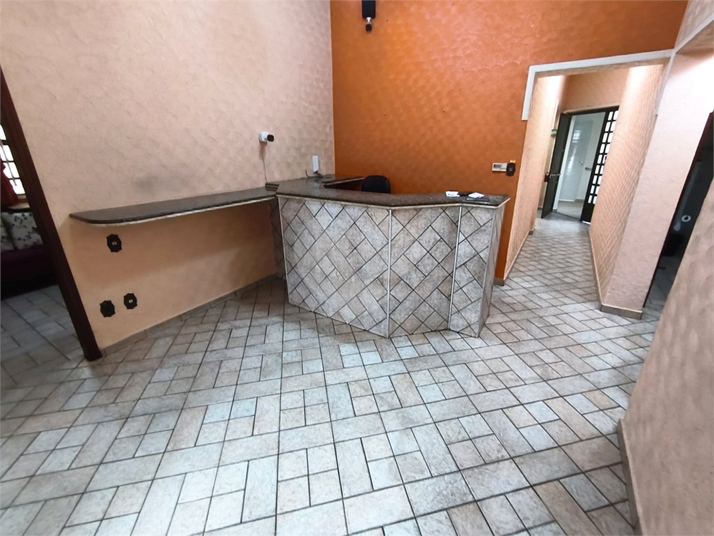 Casa à venda ou para alugar com 1 suíte, no Centro, Itapetininga, SP