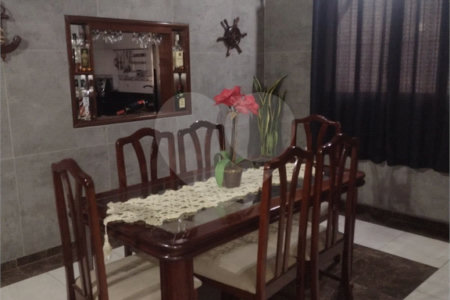 Casa à venda com 3 quartos, sendo 1 suíte, no condomínio Acmti - Colinas do Mosteiro, Terras de Itaici e Recanto dos Pássaros, Indaiatuba - SP
