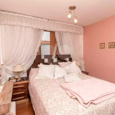 Sobrado à venda com 3 quartos, sendo 1 suíte, em Tremembé, São Paulo, SP