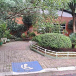 Sobrado à venda com 3 quartos, sendo 1 suíte, no Condomínio Jardim Olympia próximo ao Shopping Raposo