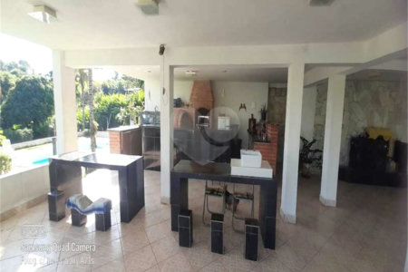 Casa à venda com 4 suítes no condomínio Residencial Vale das Laranjeiras, Indaiatuba - SP