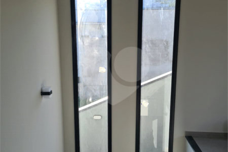Casa à venda com 3 suítes no condomínio Reserva dos Jatobás, Louveira - SP
