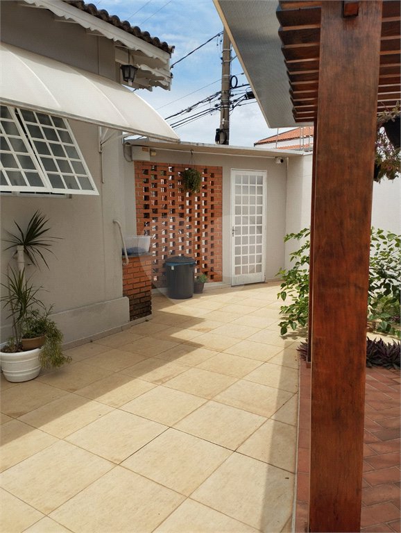 Casa à venda com 3 quartos, sendo 1 suíte, em Jardim das Palmeiras, Valinhos, SP