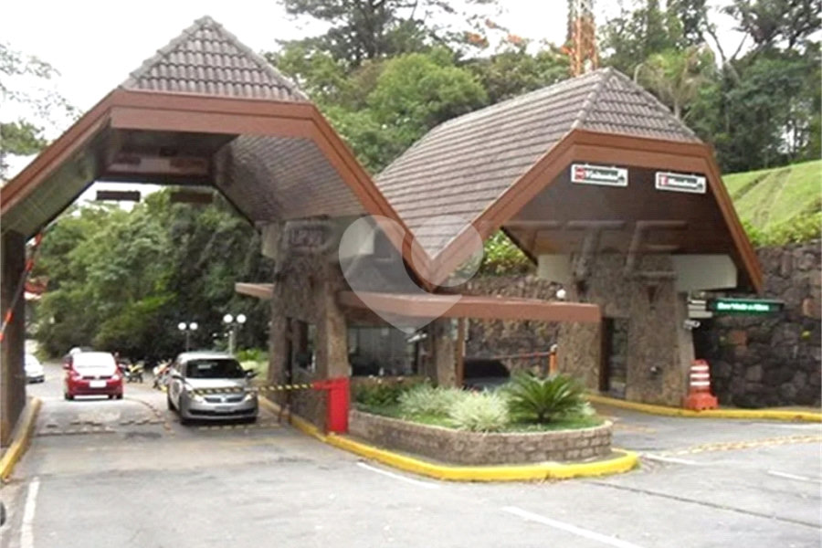 Terreno à venda no condomínio Alpes da Cantareira, Mairiporã - SP
