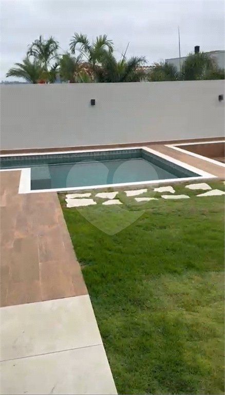 Casa à venda com 3 suítes no condomínio Portal de Bragança, Bragança Paulista - SP
