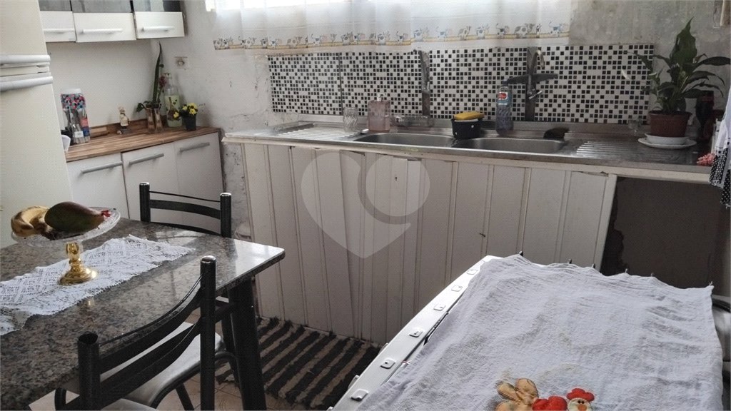 Chácara à venda com 2 quartos em Vila Caputera, Mogi das Cruzes, SP