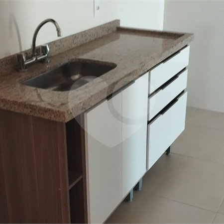 Apartamento à venda com 2 quartos, sendo 1 suíte, em Vila Macia, Itapetininga, SP