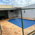 Casa à venda com 2 suítes em Cidade Jardim, Araraquara, SP