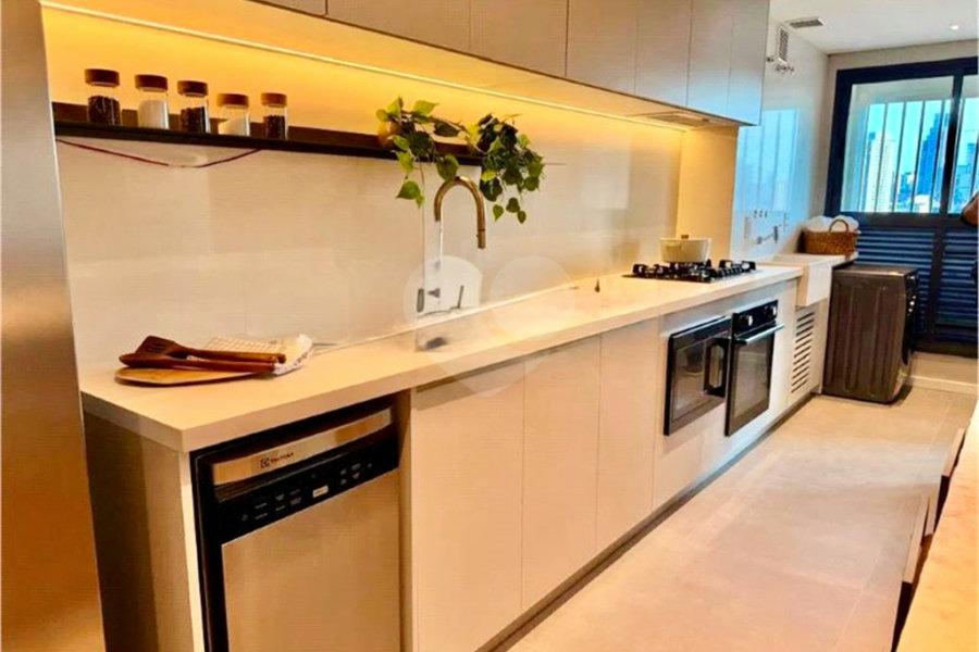 Apartamento à venda com 3 suítes em Perdizes, São Paulo, SP