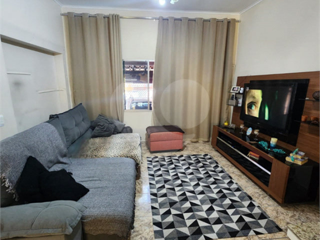 Sobrado à venda com 3 quartos, sendo 1 suíte,  em Jardim França, São Paulo, SP
