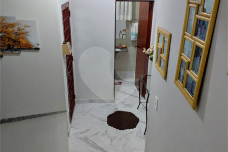 Sobrado à venda com 4 quartos, sendo 3 suítes, em Jardim Paulistano, Ribeirão Preto, SP