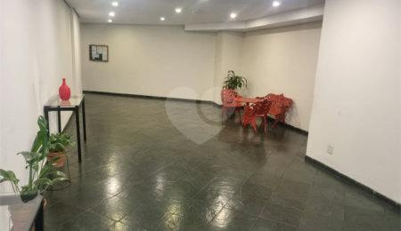 Apartamento à venda com 3 quartos, sendo 1 suíte,  em Santana, São Paulo, SP