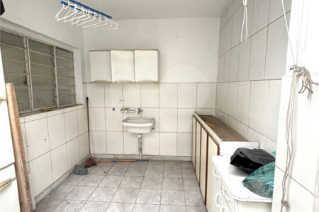 Sobrado à venda com 3 quartos em Vila Mazzei, São Paulo, SP