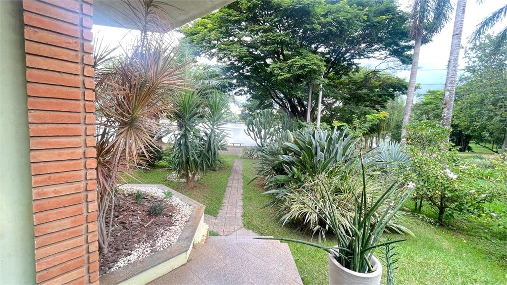 Casa à venda com 4 suítes no condomínio Vivendas do Lago, Sorocaba - SP