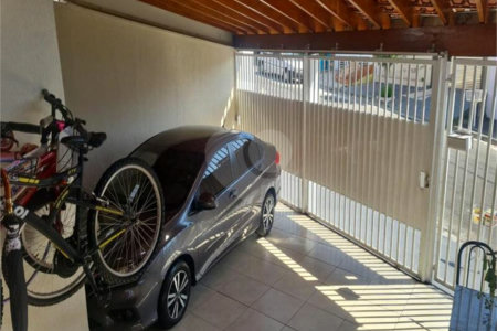 Casa à venda com 2 quartos, sendo 1 suíte,  em Vila Rubens, Indaiatuba, SP