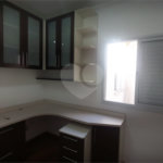 Casa para alugar com 3 quartos, sendo 1 suíte, no condomínio Santanna, São Paulo - SP