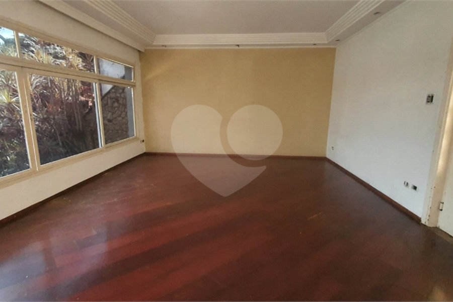 Casa à venda com 4 quartos, sendo 2 suítes, em Palmas do Tremembé, São Paulo, SP