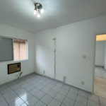 Apartamento 2 dormitórios + dependência, 1 vaga demarcada, no Campo Grande, Santos