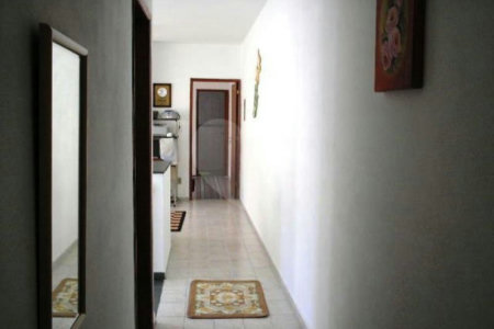 Sobrado à venda com 4 quartos, sendo 1 suíte, em Vila Nivi, São Paulo, SP