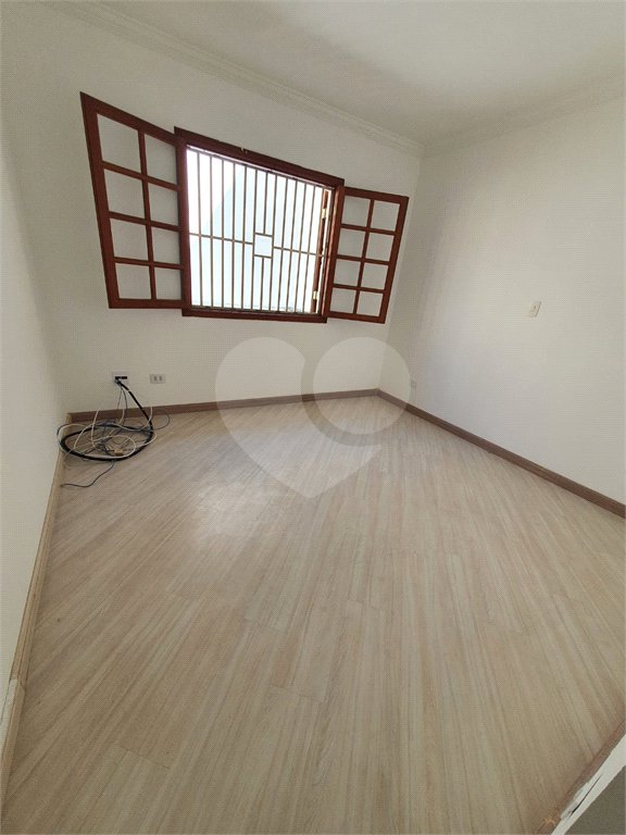 Sobrado à venda com 4 quartos, sendo 2 suítes,  em Santana, São Paulo, SP