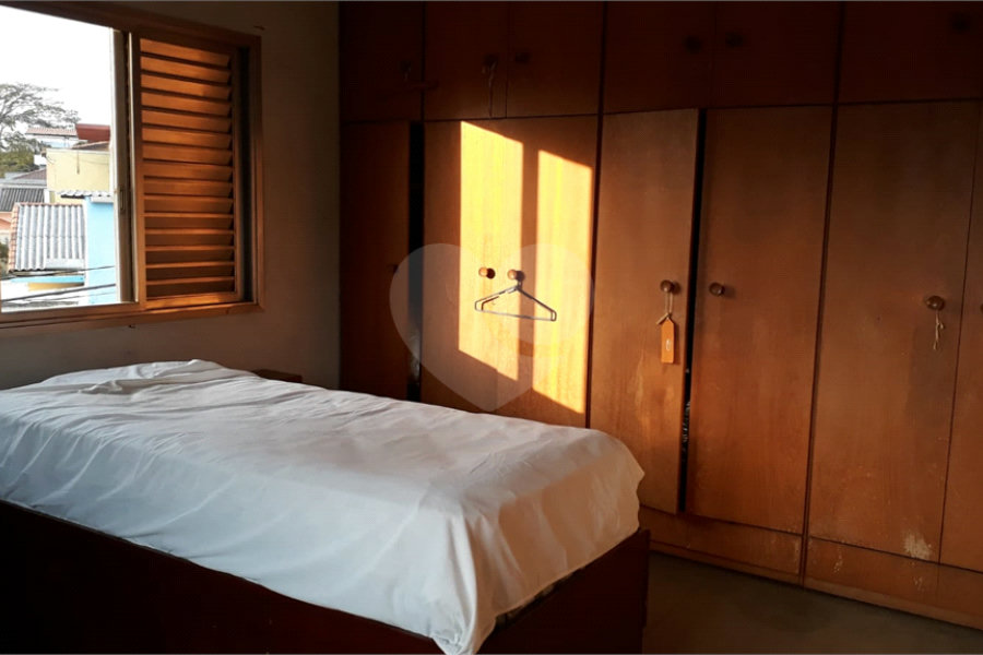 Casa à venda com 7 quartos, sendo 1 suíte,  em Vila Nova Cachoeirinha, São Paulo, SP