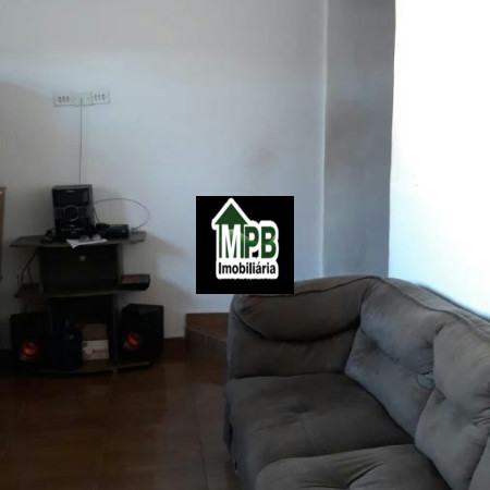 Casa à venda com 2 quartos, sendo 1 suíte, em Jardim Santo André, Sorocaba, SP