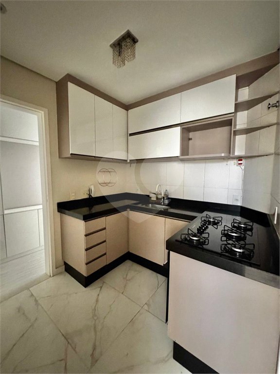 Apartamento à venda com 3 quartos, sendo 1 suíte, em Vila Helena, Atibaia, SP