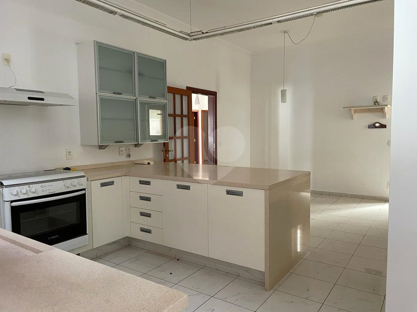 Casa à venda com 4 suítes no condomínio São Joaquim, Vinhedo - SP