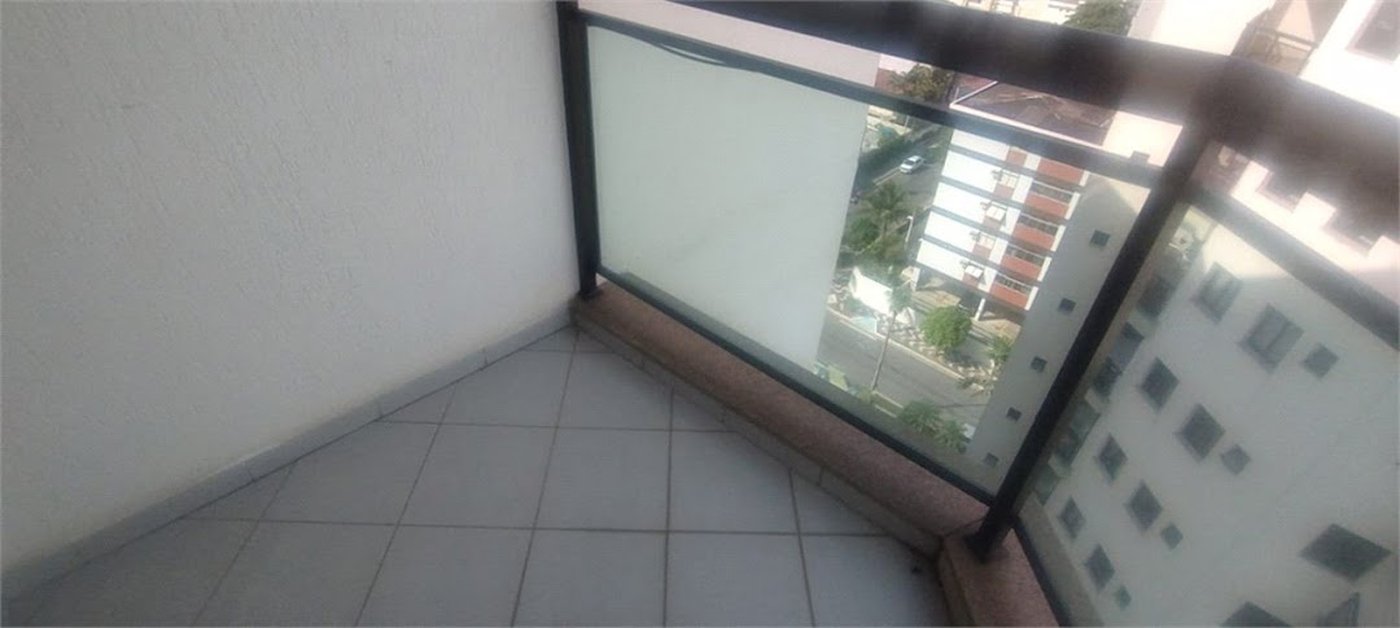 Apartamento 3 quartos com Vista para o Mar a Duas Quadras da Praia da Enseada – Guarujá