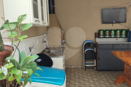 Casa à venda com 3 quartos em Vila Industrial, São José dos Campos, SP