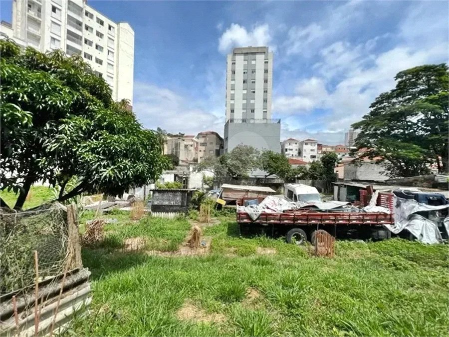 Terreno à venda em Vila Nivi, São Paulo, SP