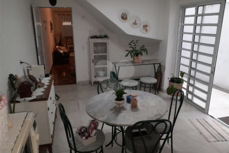 Sobrado à venda com 3 quartos, sendo 1 suíte,  em Jardim Promissão, São Paulo, SP