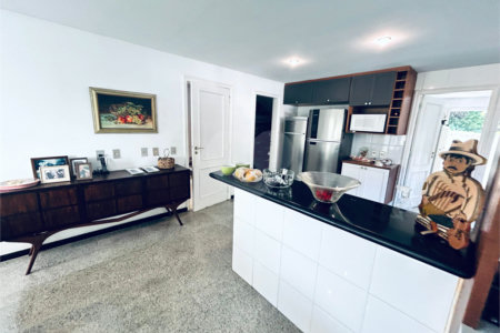 Casa à venda com 8 quartos, sendo 7 suítes, em Barra da Tijuca, Rio de Janeiro, RJ
