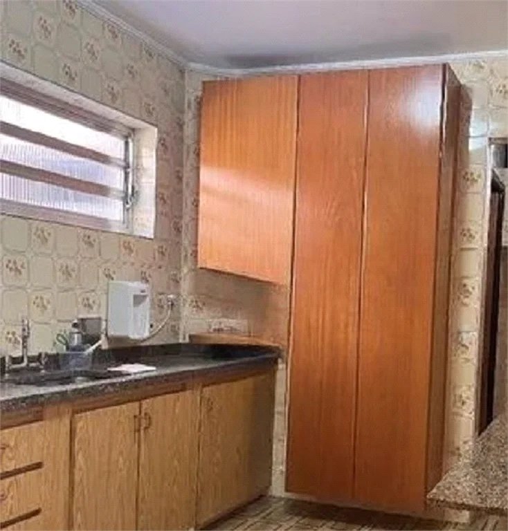 Sobrado à venda com 4 quartos, sendo 1 suíte,  em Alto da Lapa, São Paulo, SP