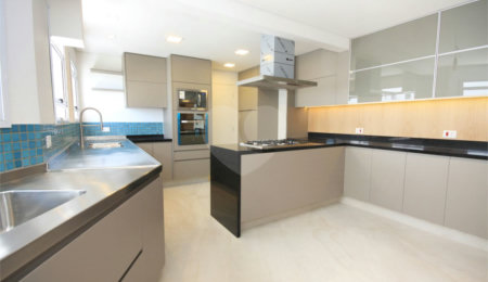 Apartamento para alugar com 3 quartos, sendo 1 suíte,  em Granja Julieta, São Paulo, SP