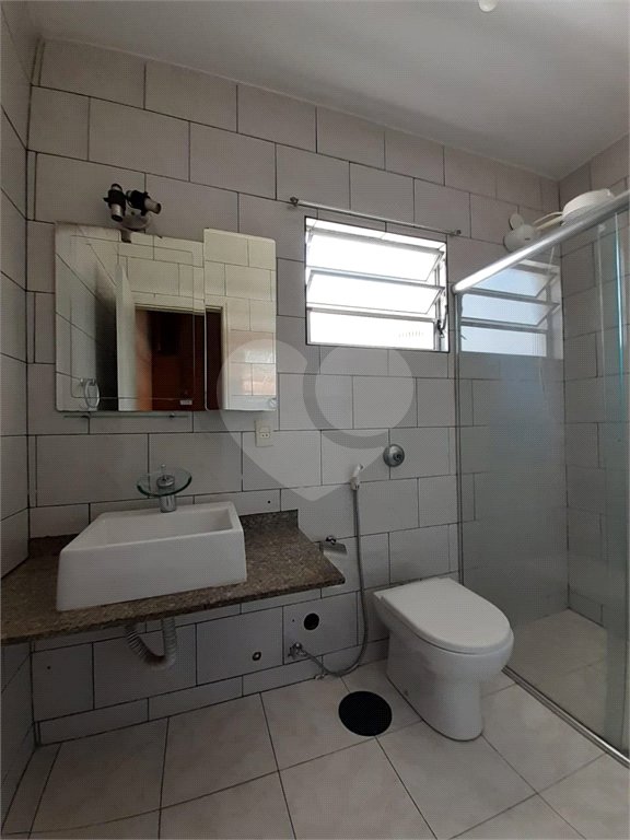 Sobrado à venda com 3 quartos, sendo 1 suíte,  em Parque da Lapa, São Paulo, SP