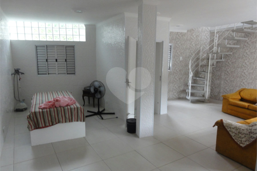 Sobrado à venda com 4 quartos em Mandaqui, São Paulo, SP