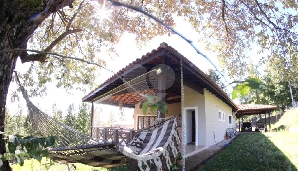 Casa à venda com 4 quartos, sendo 3 suítes, no condomínio Parque dos Manacas, Jundiaí - SP