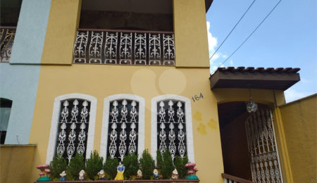 Sobrado à venda com 4 quartos, sendo 1 suíte, em Horto, São Paulo, SP